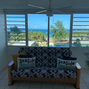  Apartment & Ocean Breeze